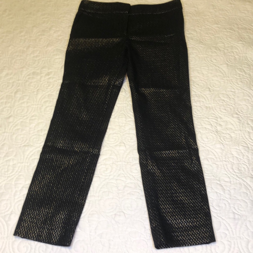 Capri pants